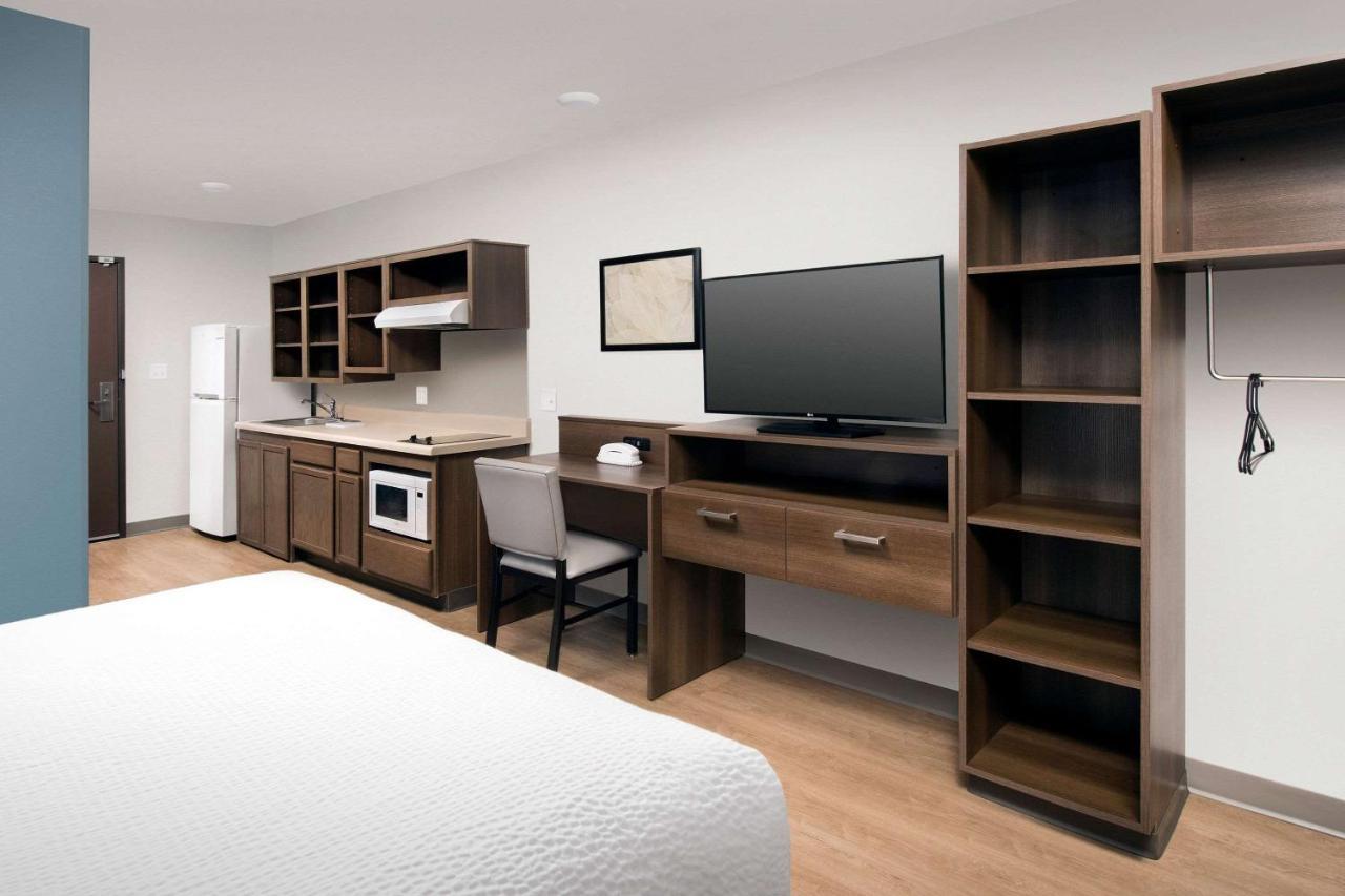 Woodspring Suites Chicago 틴리파크 외부 사진